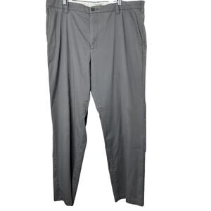 Dockers Classic Fit Flat Front Gray Slacks Men's 40x32